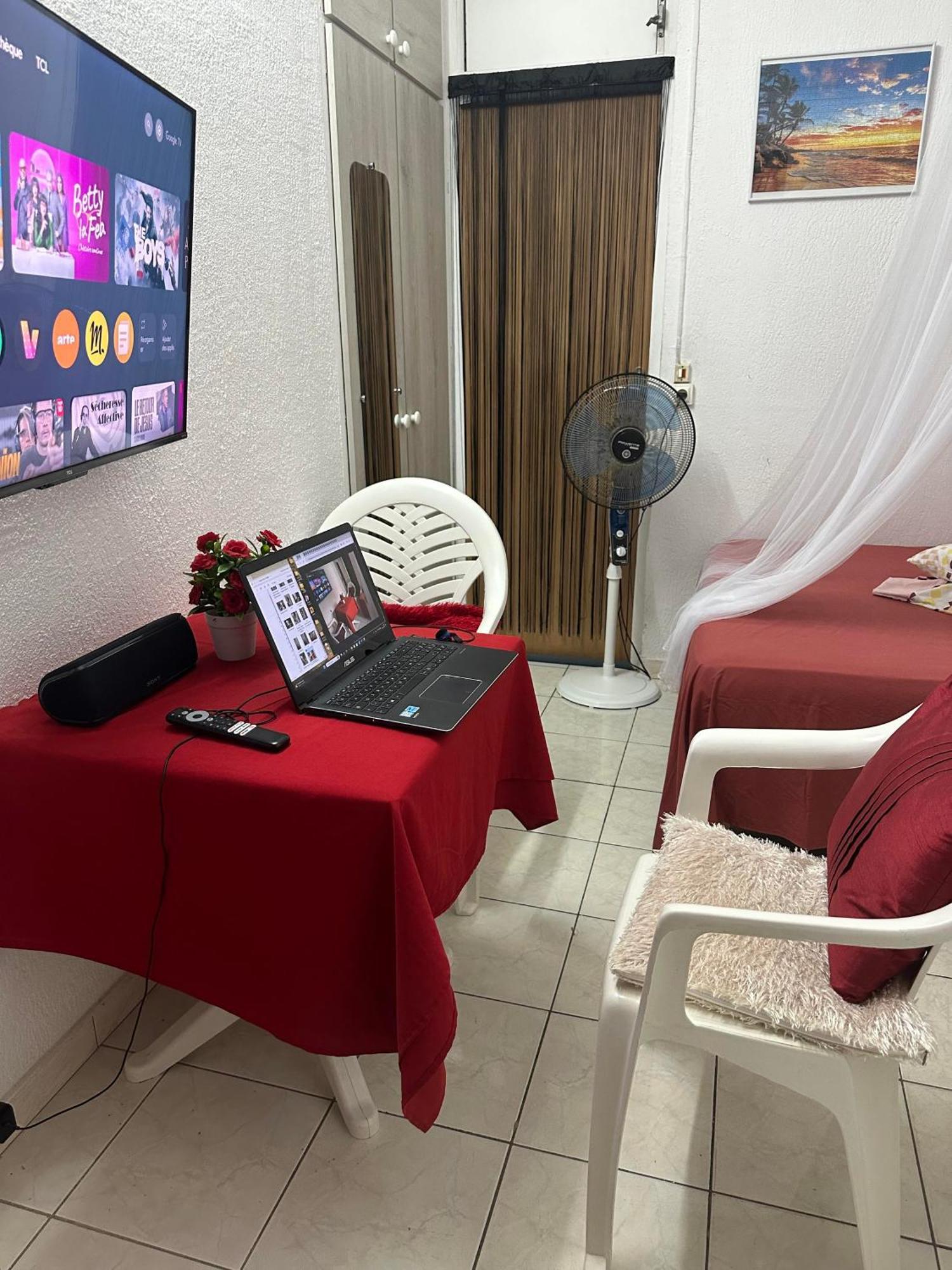 Apartmán Appt F2 Bellissima Baie-Mahault Exteriér fotografie